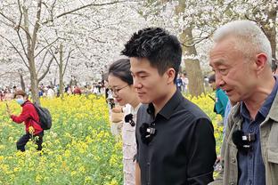 徐静雨：火箭连胜期间发挥相当好但运气成分很大 赛程上太友好了